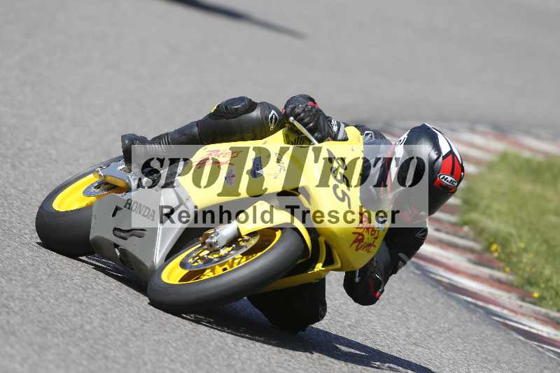 /44 09.08.2025 Plüss Moto Sport ADR/Freies Fahren/255